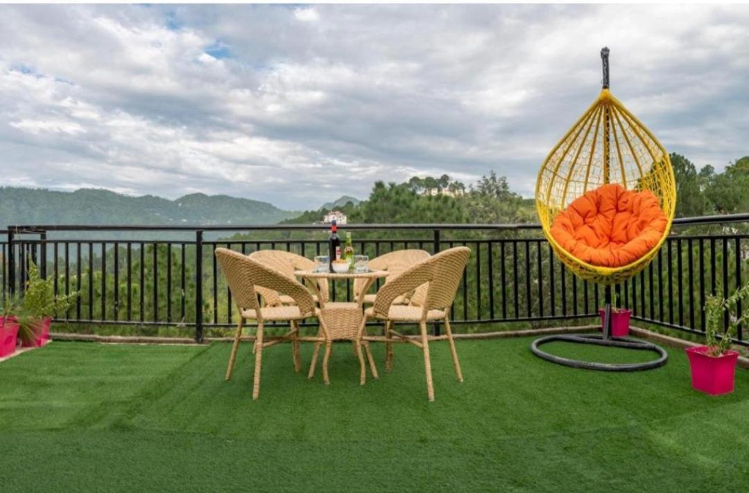 The Kasauli Western Uphills I Serviced Apartments I Pvt Balcony I Peacefull Area I By Exotic Stays Экстерьер фото